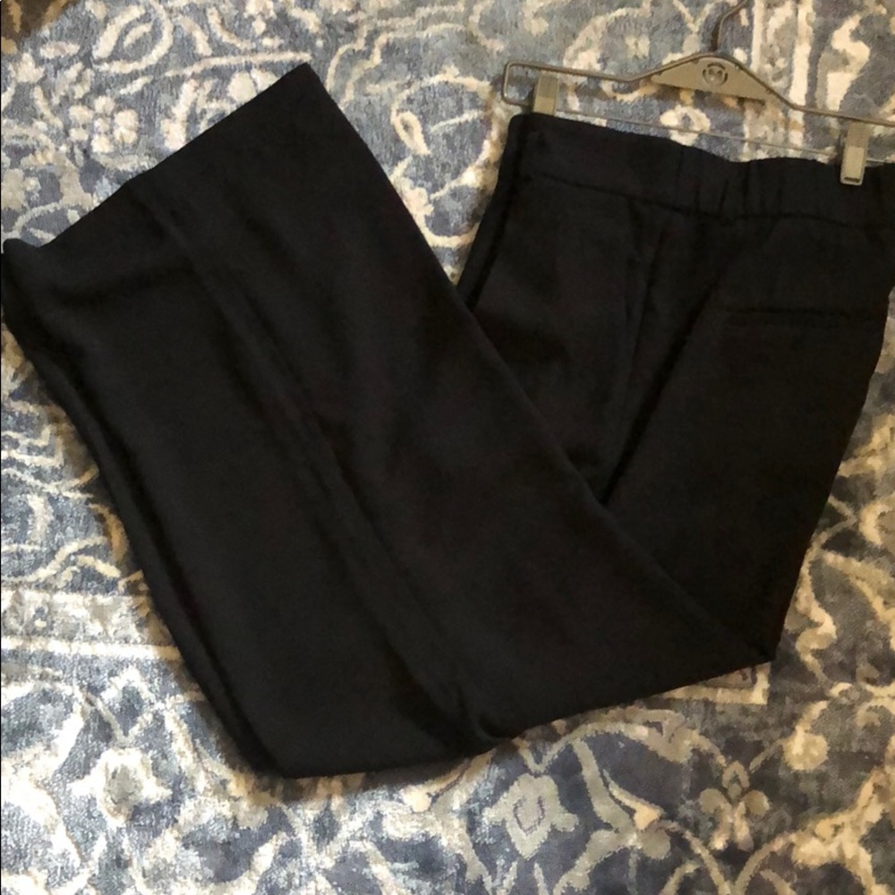 UNIQLO wide leg slacks